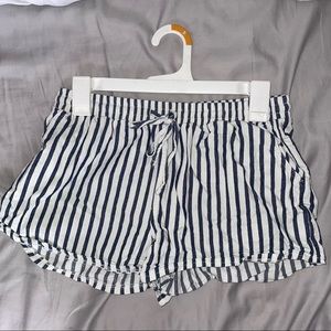 White&Blue Vertical Striped Universal Thread Shorts SZ S